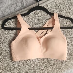 Lululemon Enlite Weave Bra Size 32B